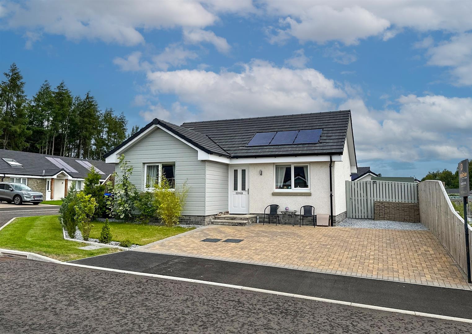 Property in Braids Close, Pitcrocknie Village, Alyth, PH11