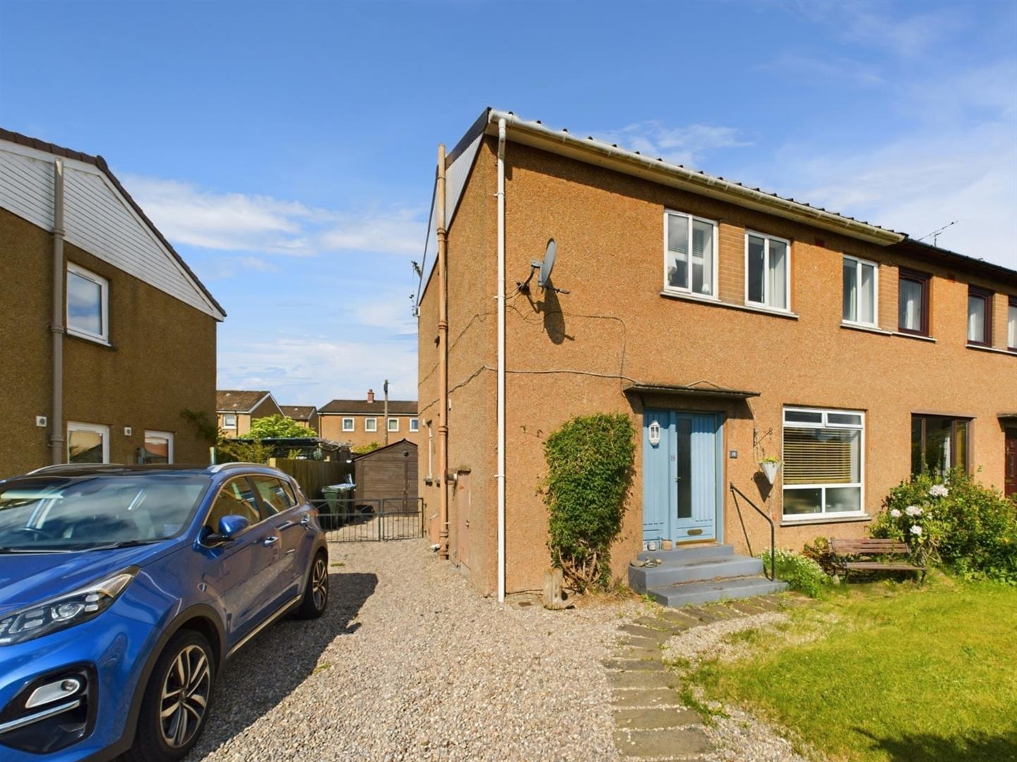 Property in Lumsden Crescent, Almondbank, PH1
