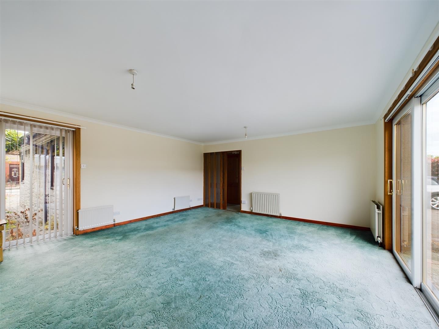 Property in Feus Road, Perth, PH1