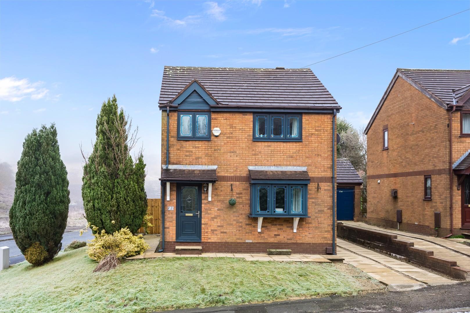 Property in Cranberry Lane, Darwen, Lancashire, BB3 2HF