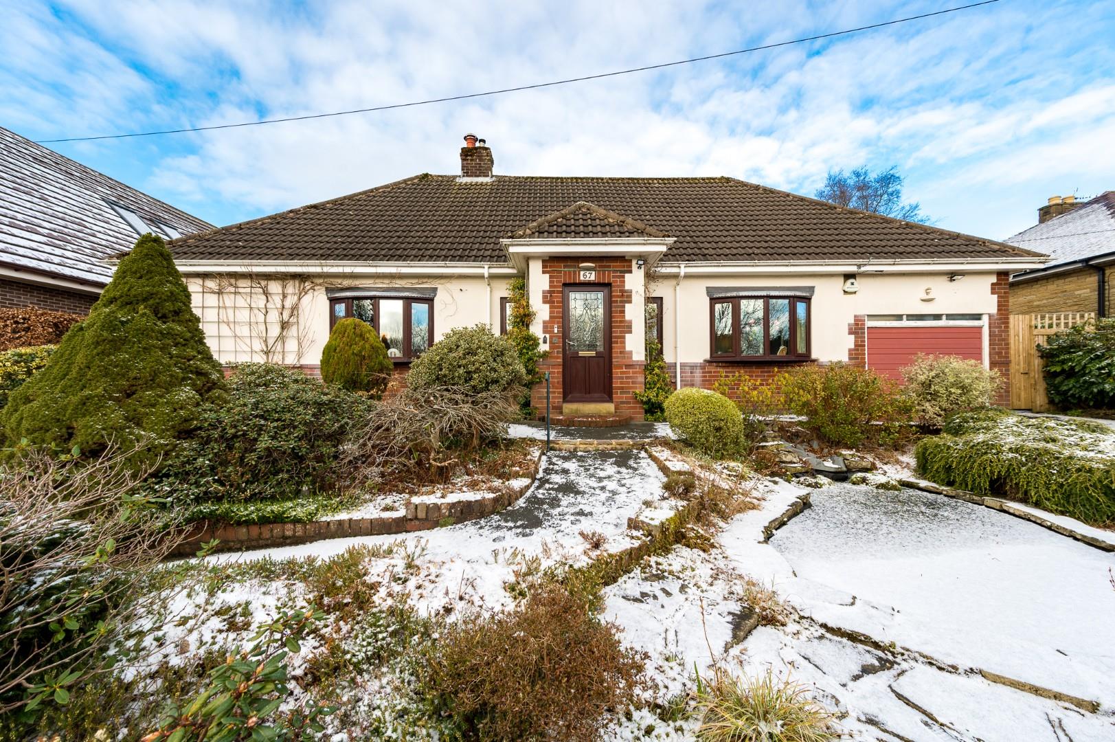 Property in Manor Road, Darwen, Lancashire, BB3 2SN