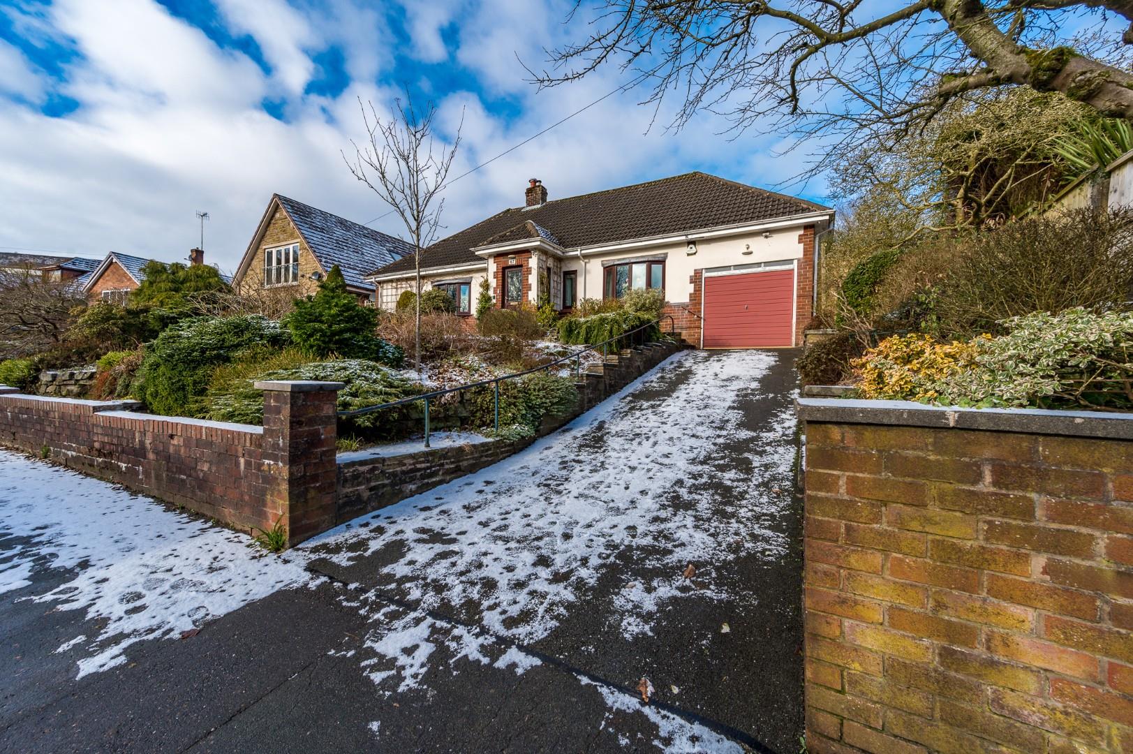 Property in Manor Road, Darwen, Lancashire, BB3 2SN