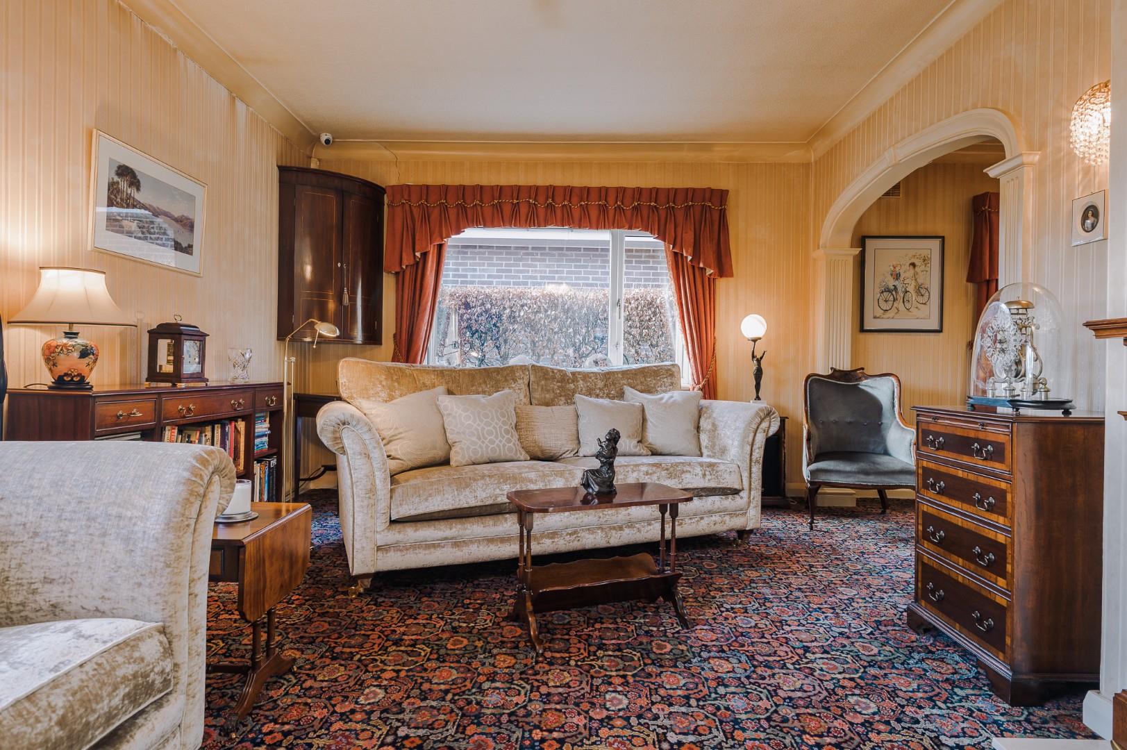 Property in Manor Road, Darwen, Lancashire, BB3 2SN