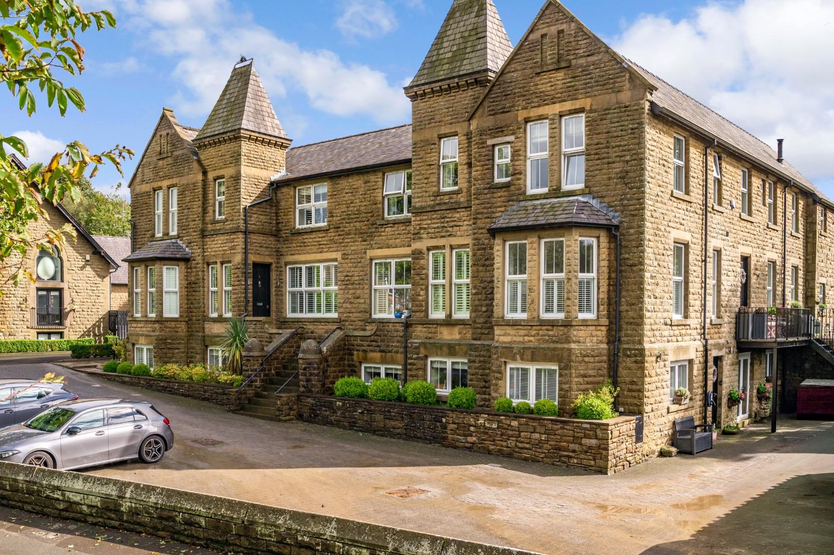 Broadhead Road, Bolton, BL7