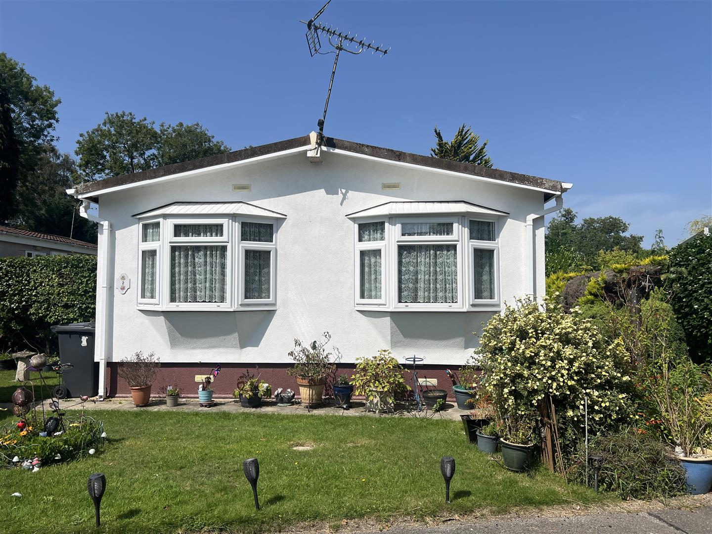 Finch Crescent, Turners Hill Park, Turners Hill, RH10