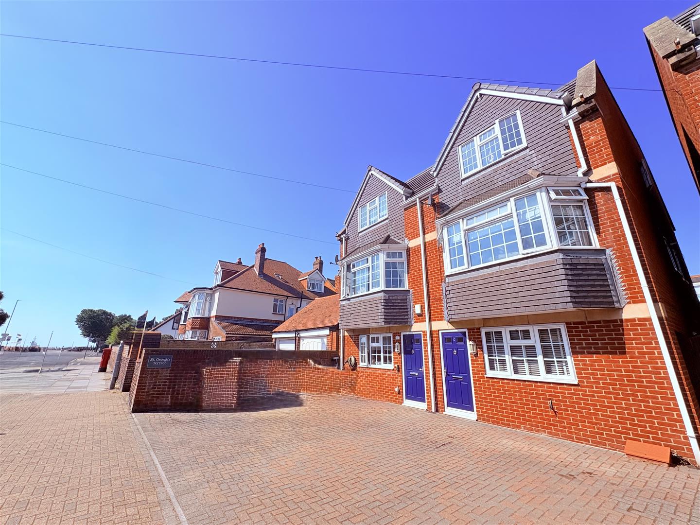 St. Georges Road, Southsea, PO4