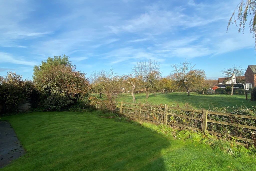 Property in Bramley Gardens, Exeter