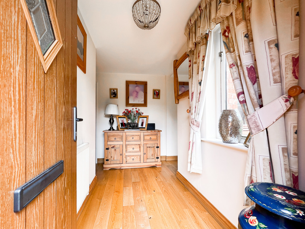 Property in Exmouth Road, Exmouth, EX8 5AF