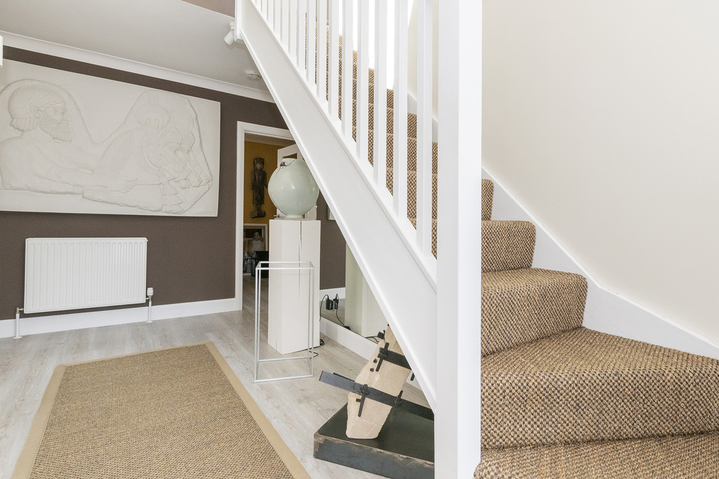 Property in Knowle Drive, Sidmouth, EX10 8HW