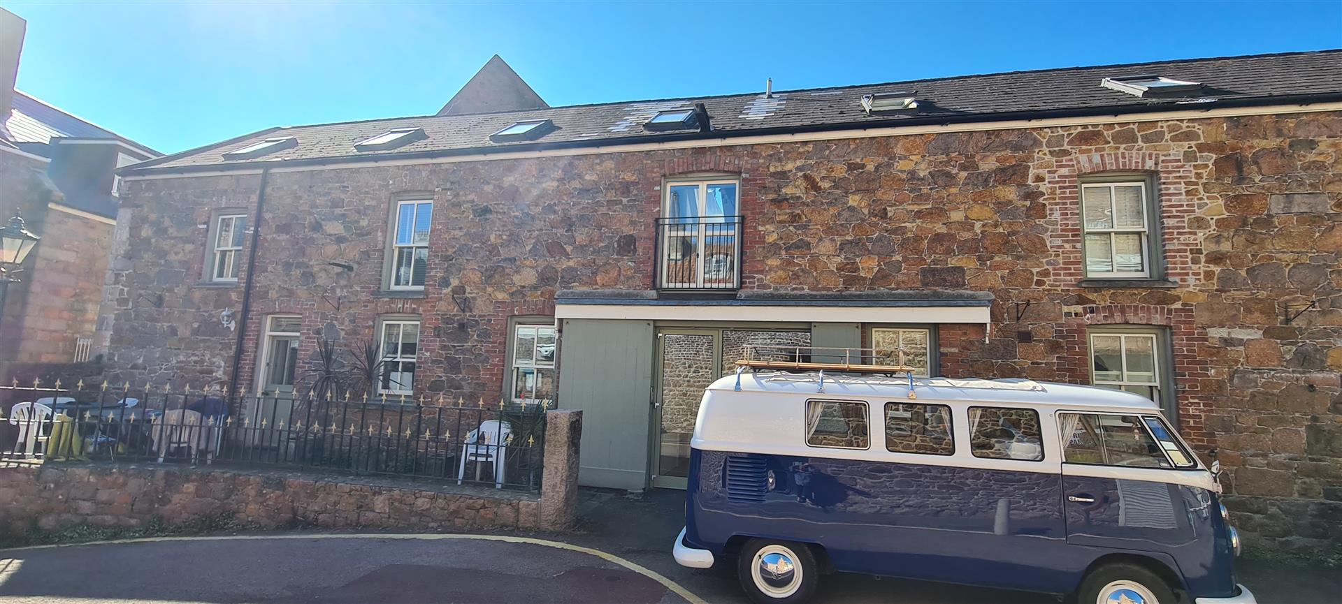 La Rue Du Crocquet, Jersey, JE3