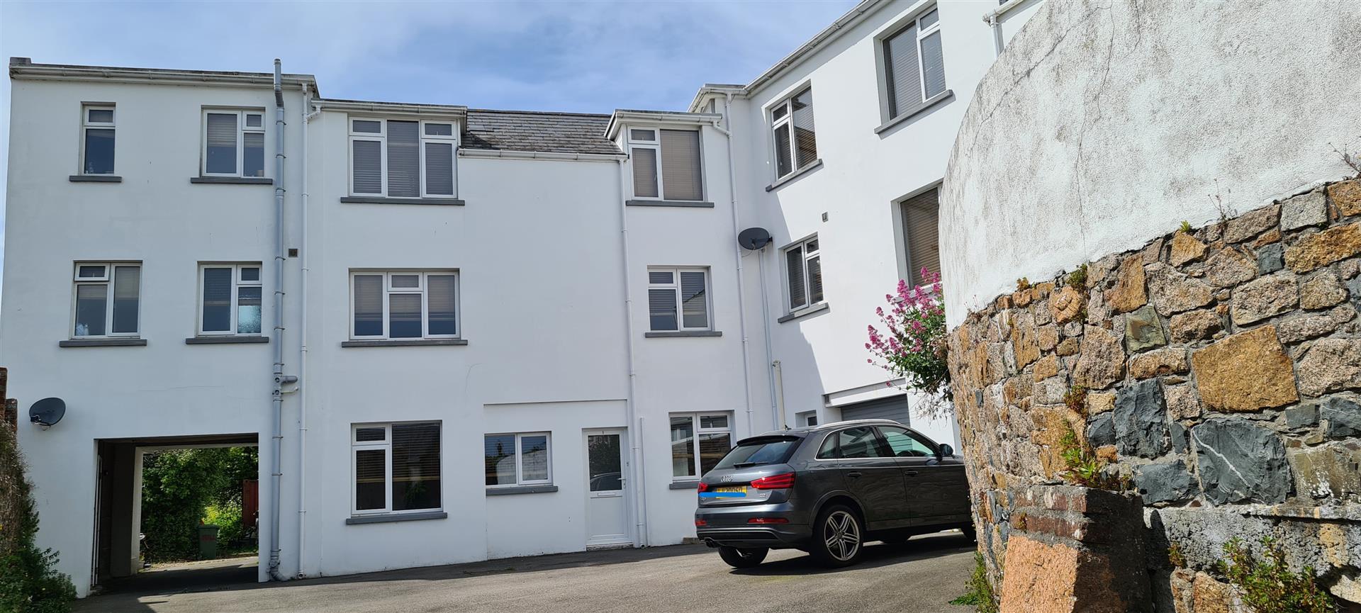 Le Mont Cambrai, St Lawrence, JE3