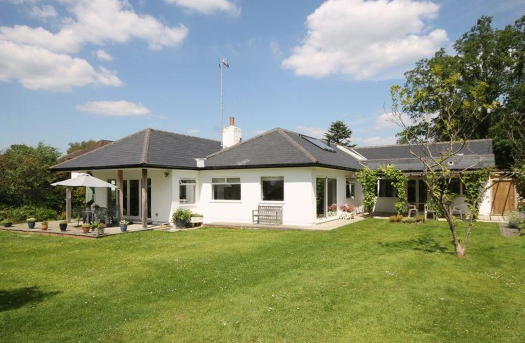 Property in The Park, Great Bookham, Leatherhead, Surrey, KT23 3LN