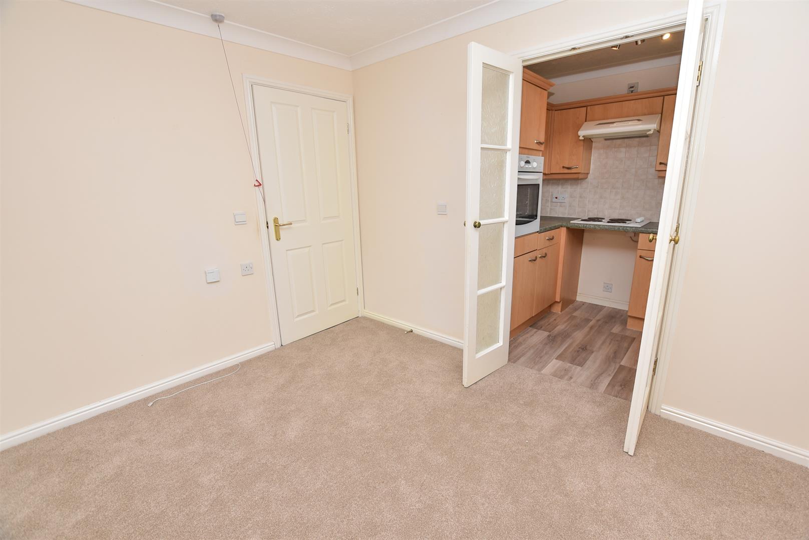Property in Plymyard Avenue, Bromborough, Wirral, CH62 6BF