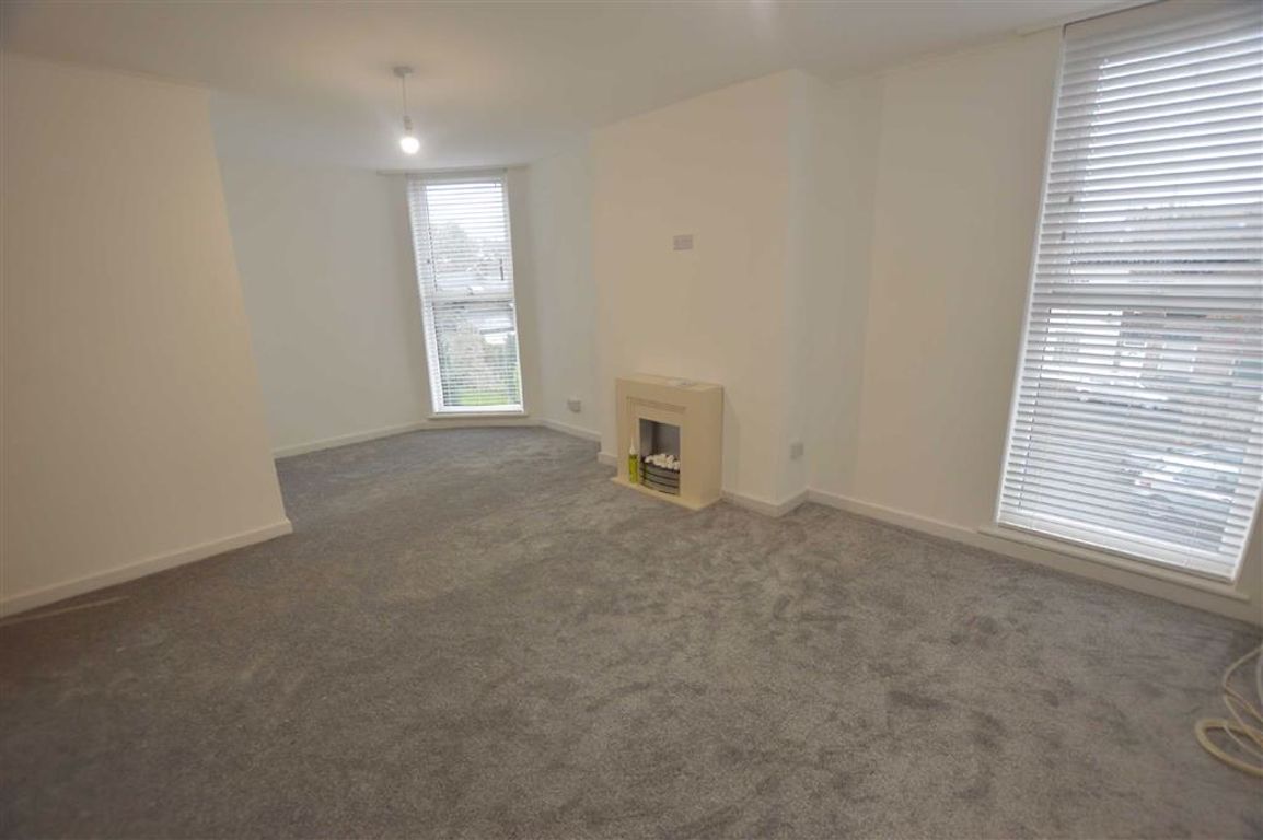 Property in Lingdale Court, Claughton, Wirral, CH43 8SR