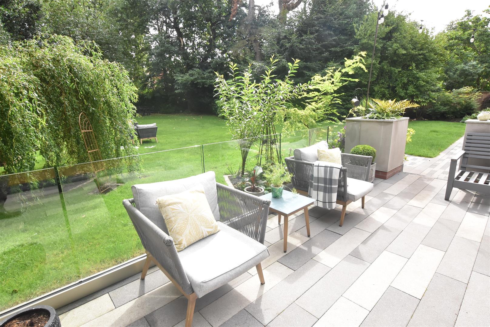 Property in Mere Farm Road, Noctorum, Wirral, CH43 9TX