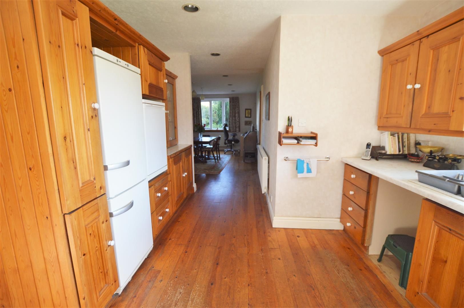 Property in Vyner Road South, Noctorum, Wirral, CH43 7PN