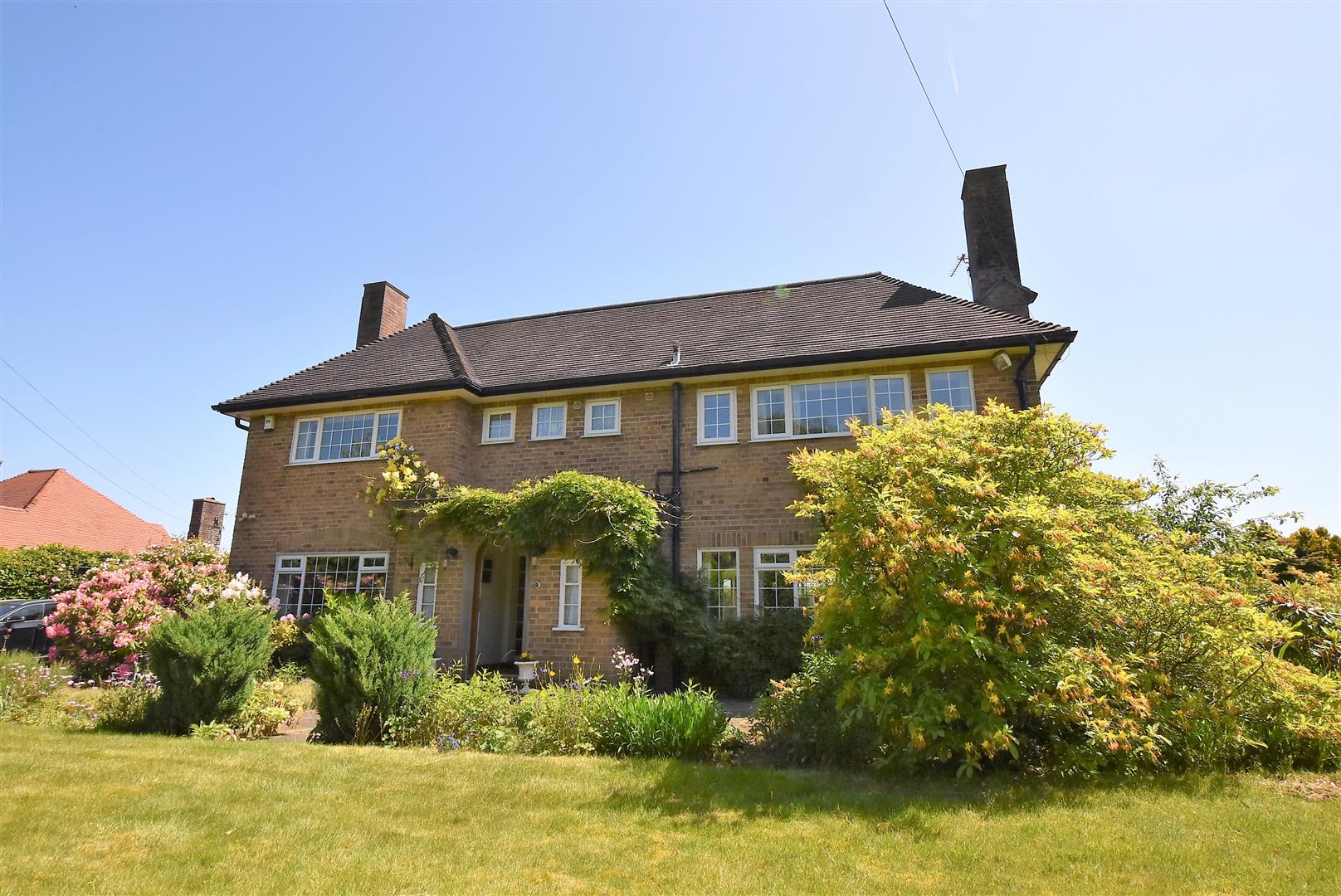 Property in Lever Causeway, Storeton, Wirral, CH63 6HT