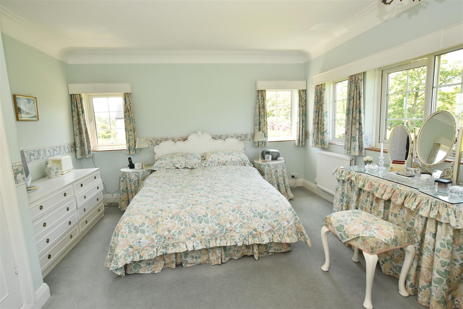 Property in Lever Causeway, Storeton, Wirral, CH63 6HT