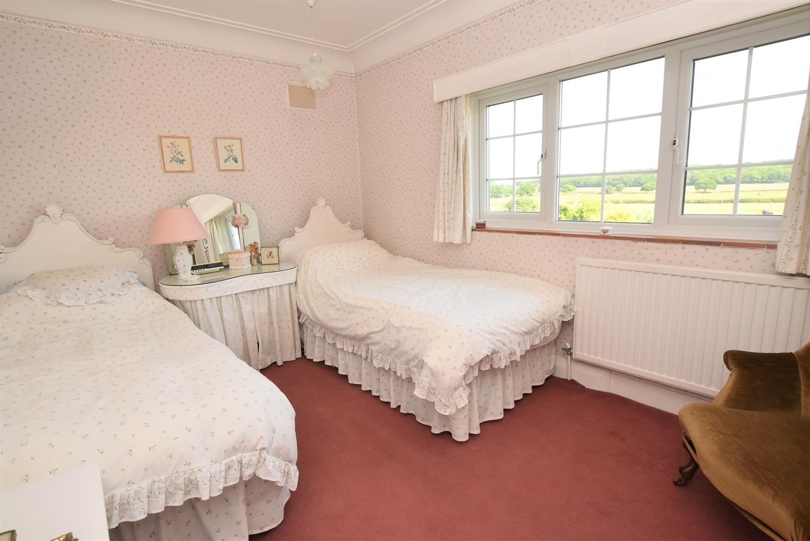 Property in Lever Causeway, Storeton, Wirral, CH63 6HT