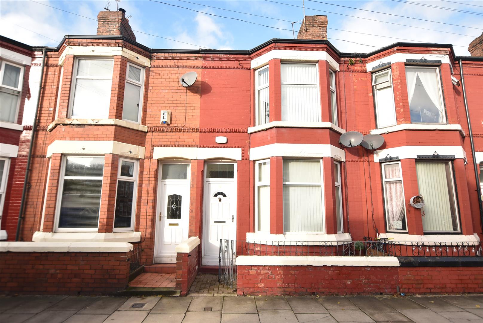 Property in Asquith Avenue, Birkenhead, Wirral, CH41 8AT