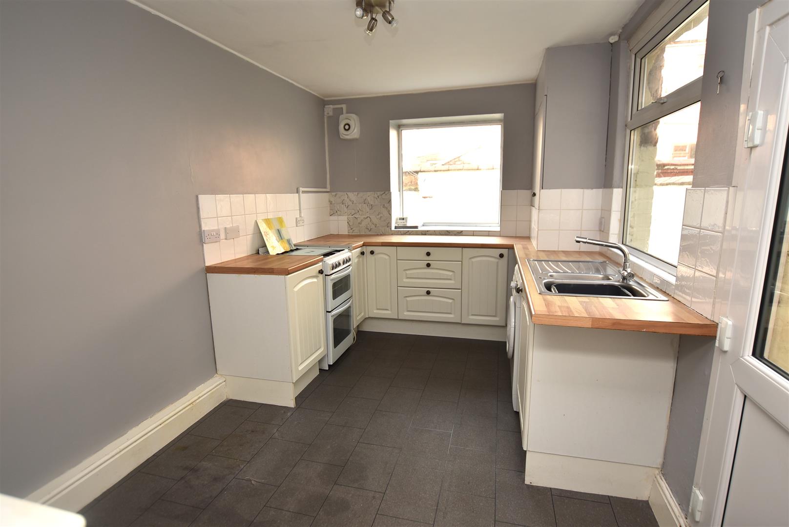 Property in Asquith Avenue, Birkenhead, Wirral, CH41 8AT