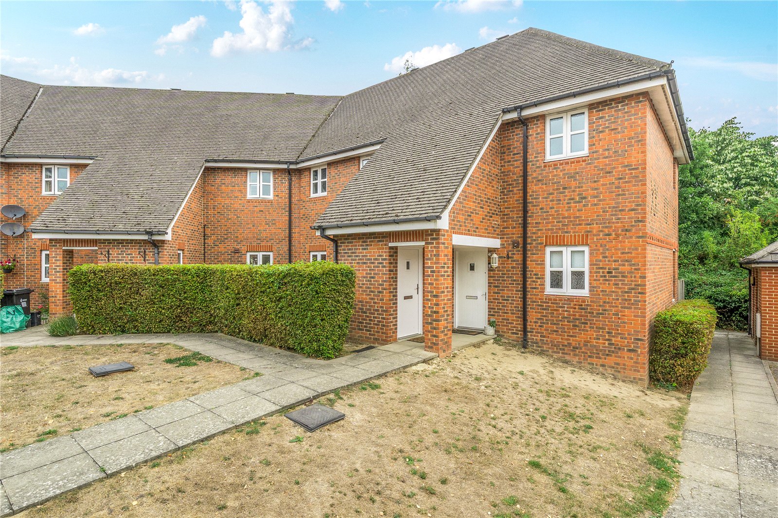 Songbird Close, Reading, RG2