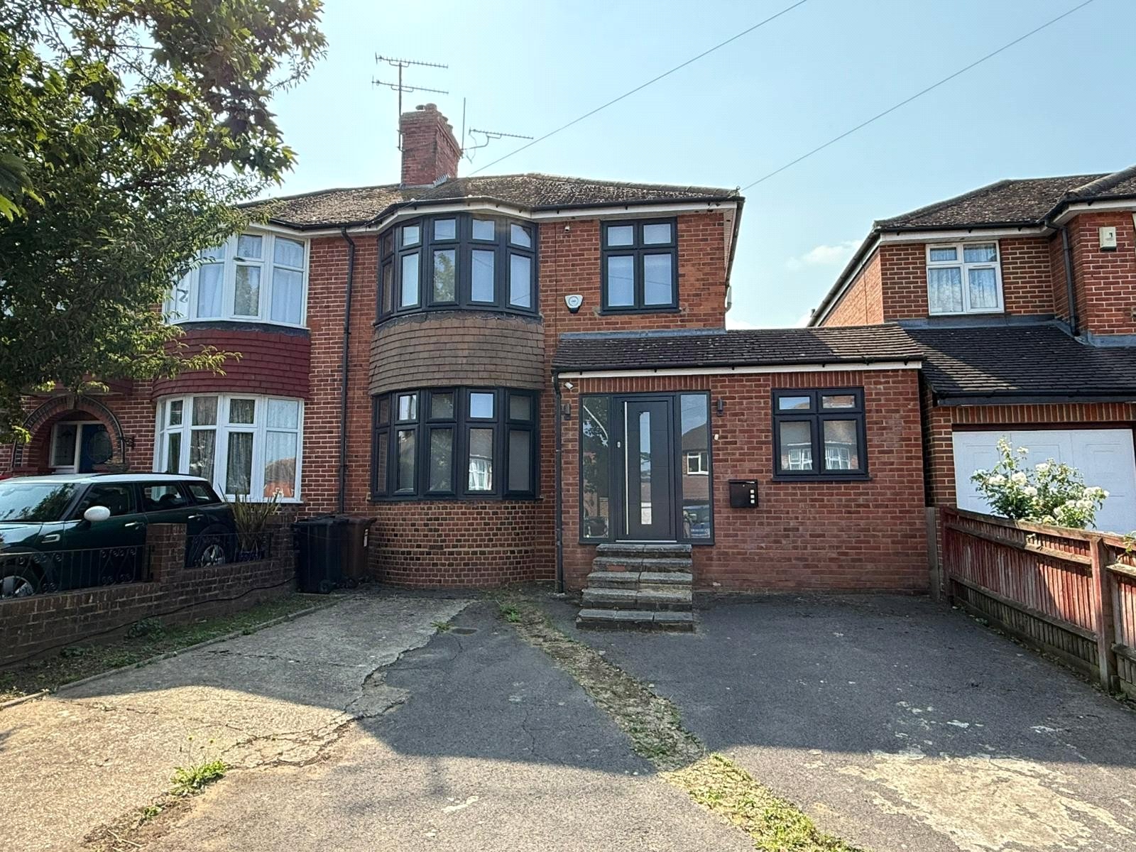 Chiltern Crescent, Reading, RG6