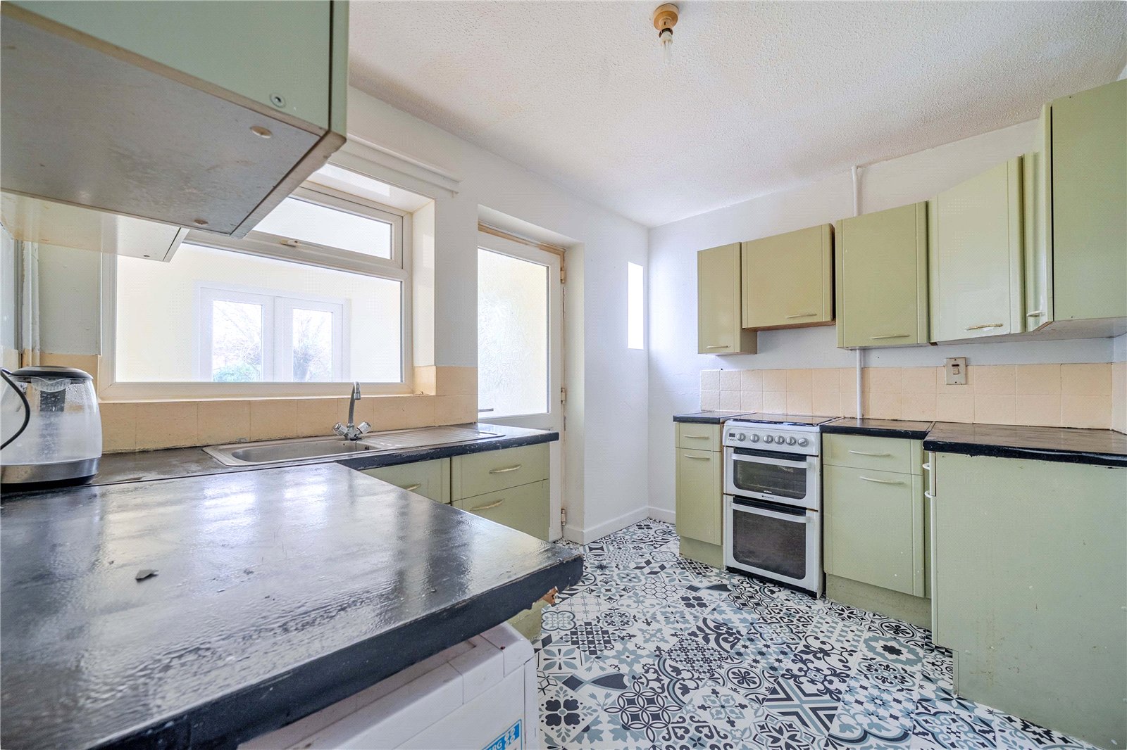 Buckland Road, Reading, RG2