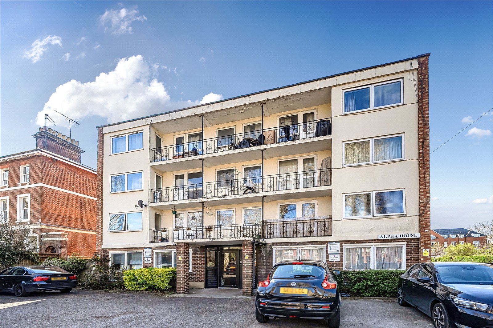 Alpha House, Reading, RG1