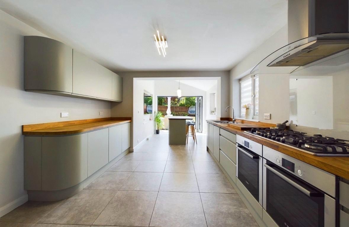 Basingstoke Road, Reading, RG7