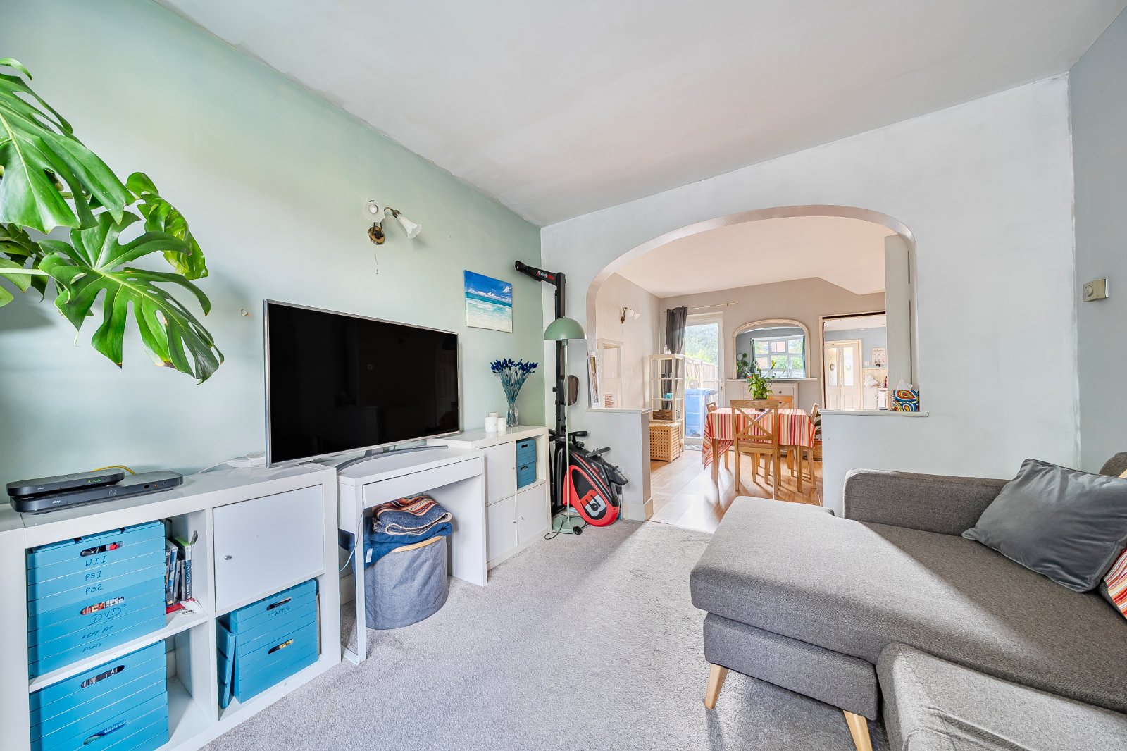 South Road, Woking, GU21