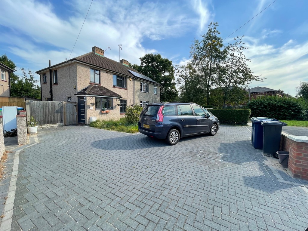 Maxwell Estates in Edgware, London