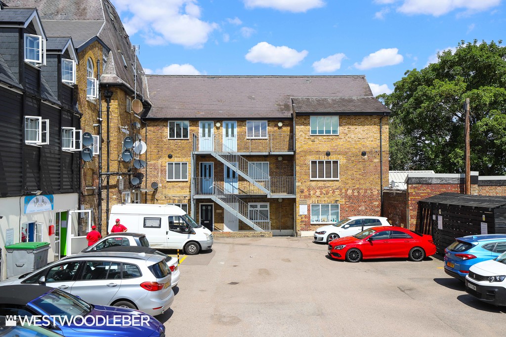 Brewery Road, Hoddesdon, EN11