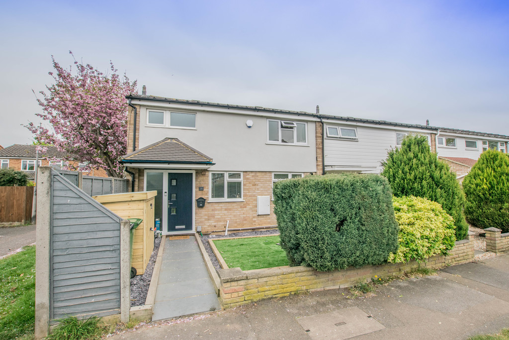 Champions Green, Hoddesdon, EN11