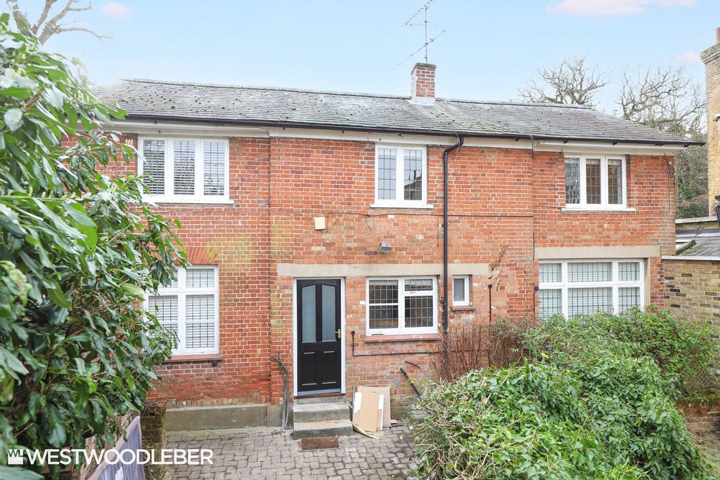 Cautherly Lane, Ware, SG12