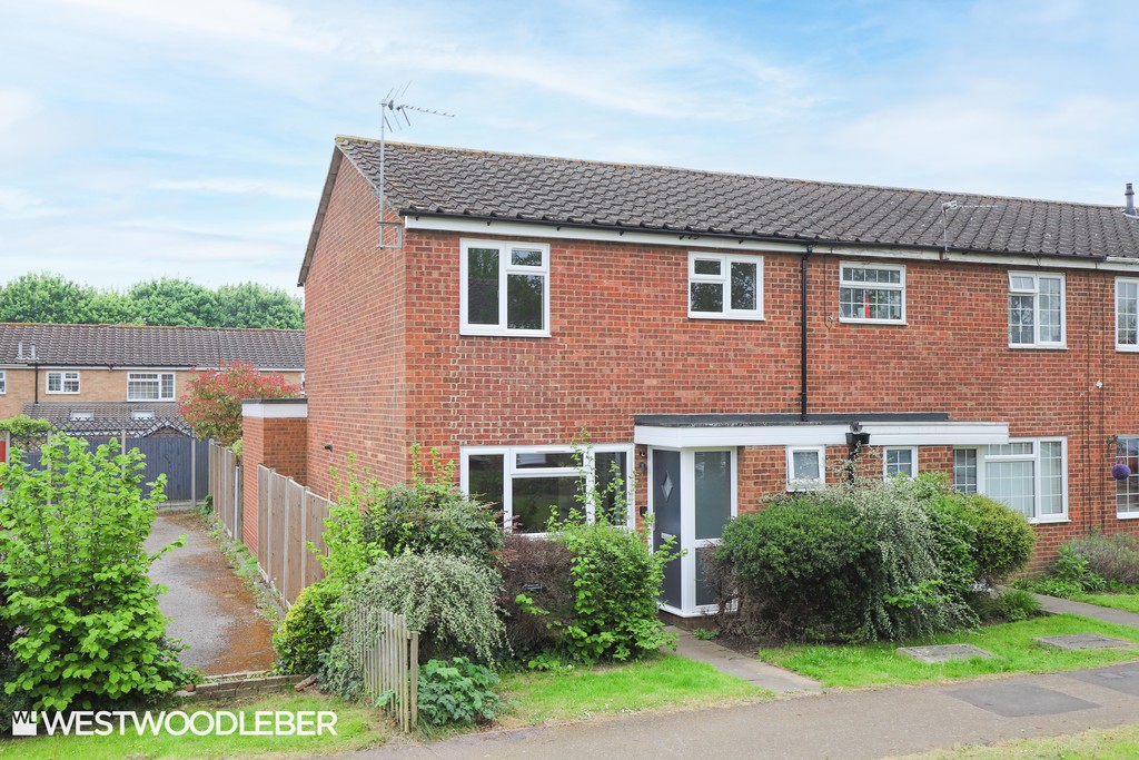 Silverfield, Broxbourne, EN10