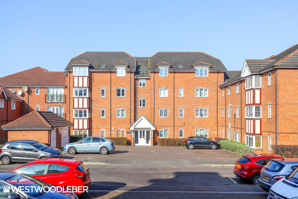 Ottawa Court, Broxbourne, EN10