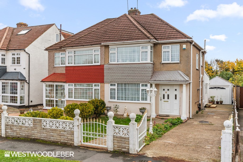 Stortford Road, Hoddesdon, EN11