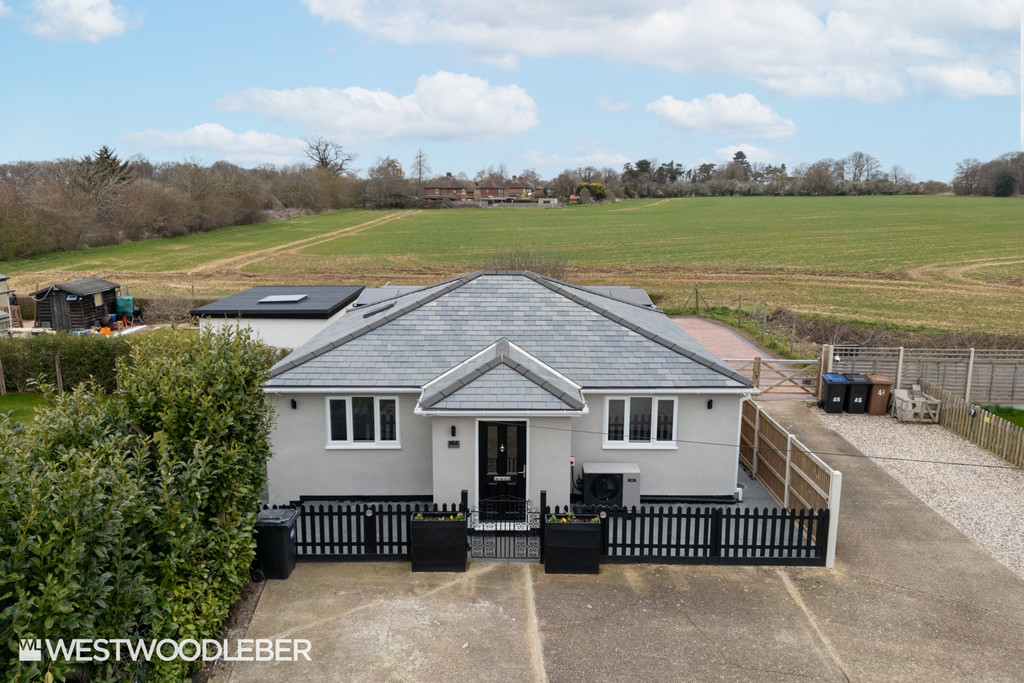 Widford Road, Ware, SG12