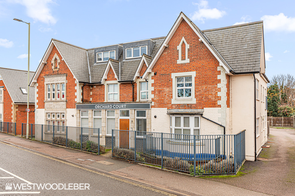 Nightingale Road, Hitchin, SG5