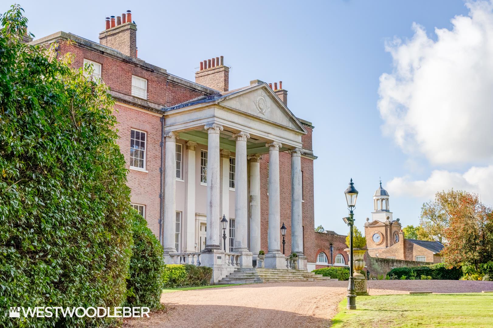 Property in Womleybury Manor, Church Lane, Broxbourne, EN10 7QE