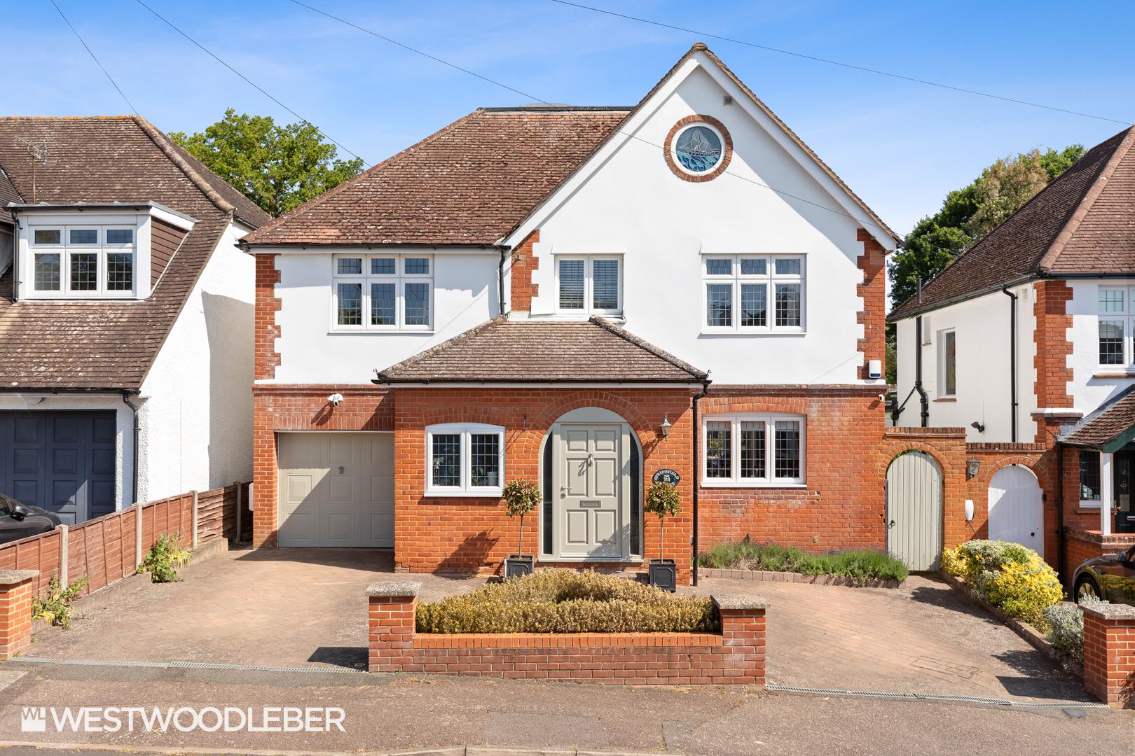 Springfields, Broxbourne, EN10