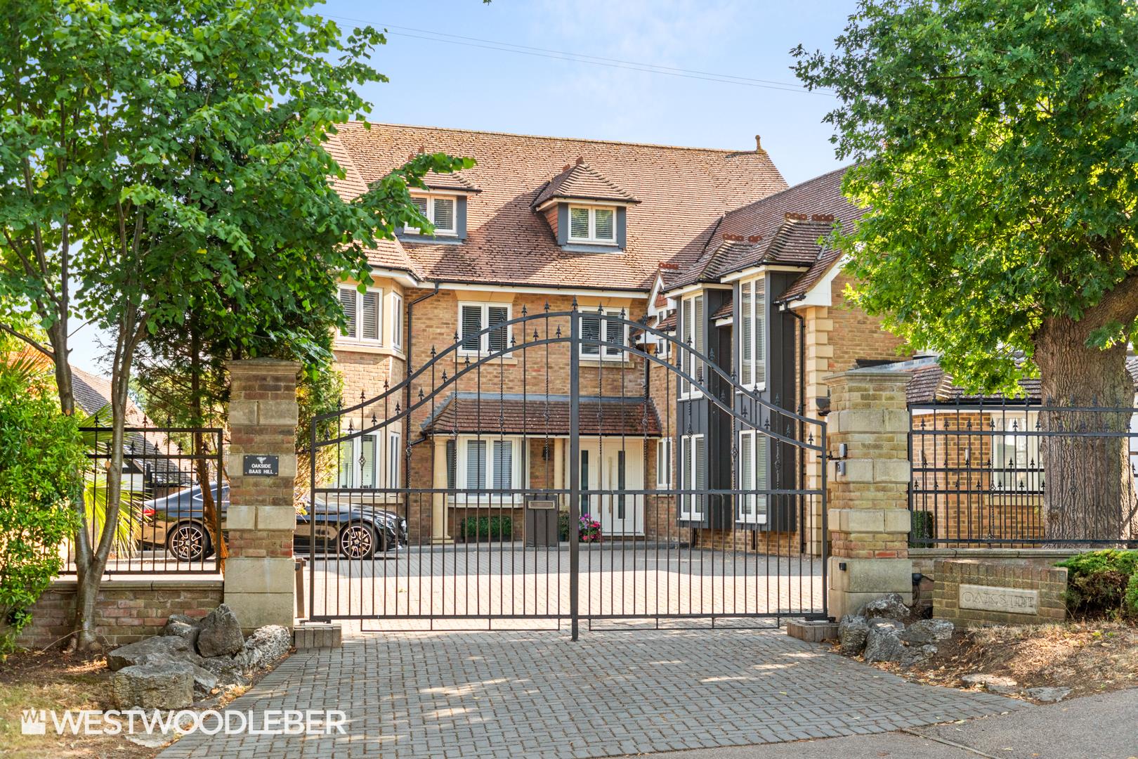 Baas Hill, Broxbourne, EN10