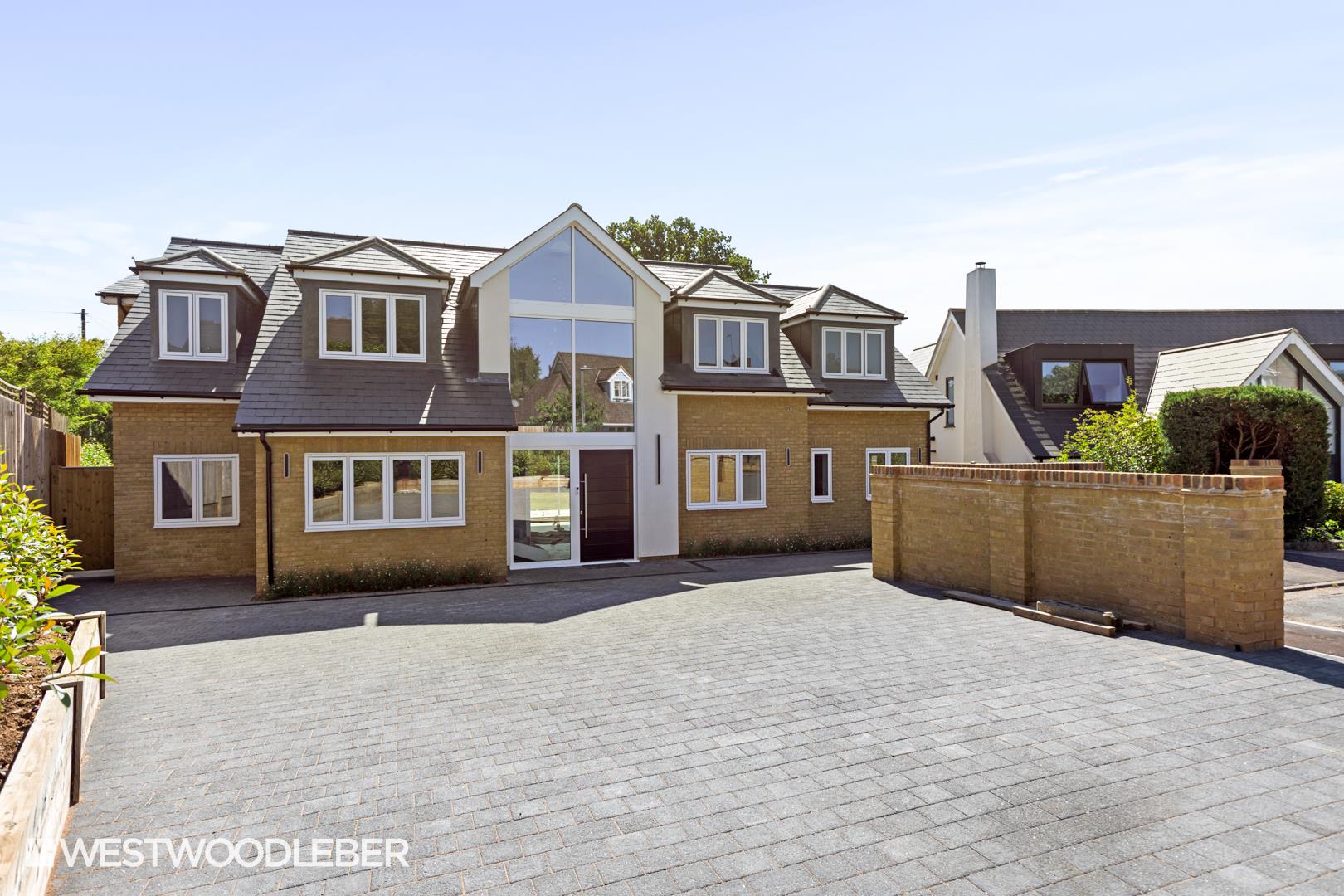 Badminton Place, Broxbourne, EN10