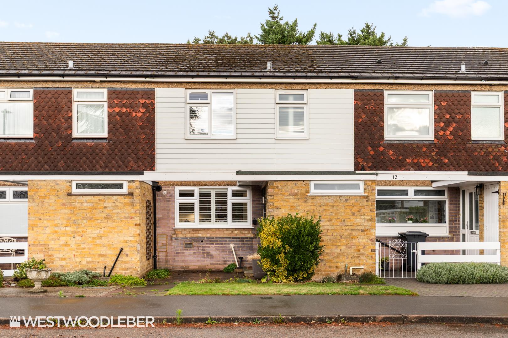 Cedar Green, Hoddesdon, EN11