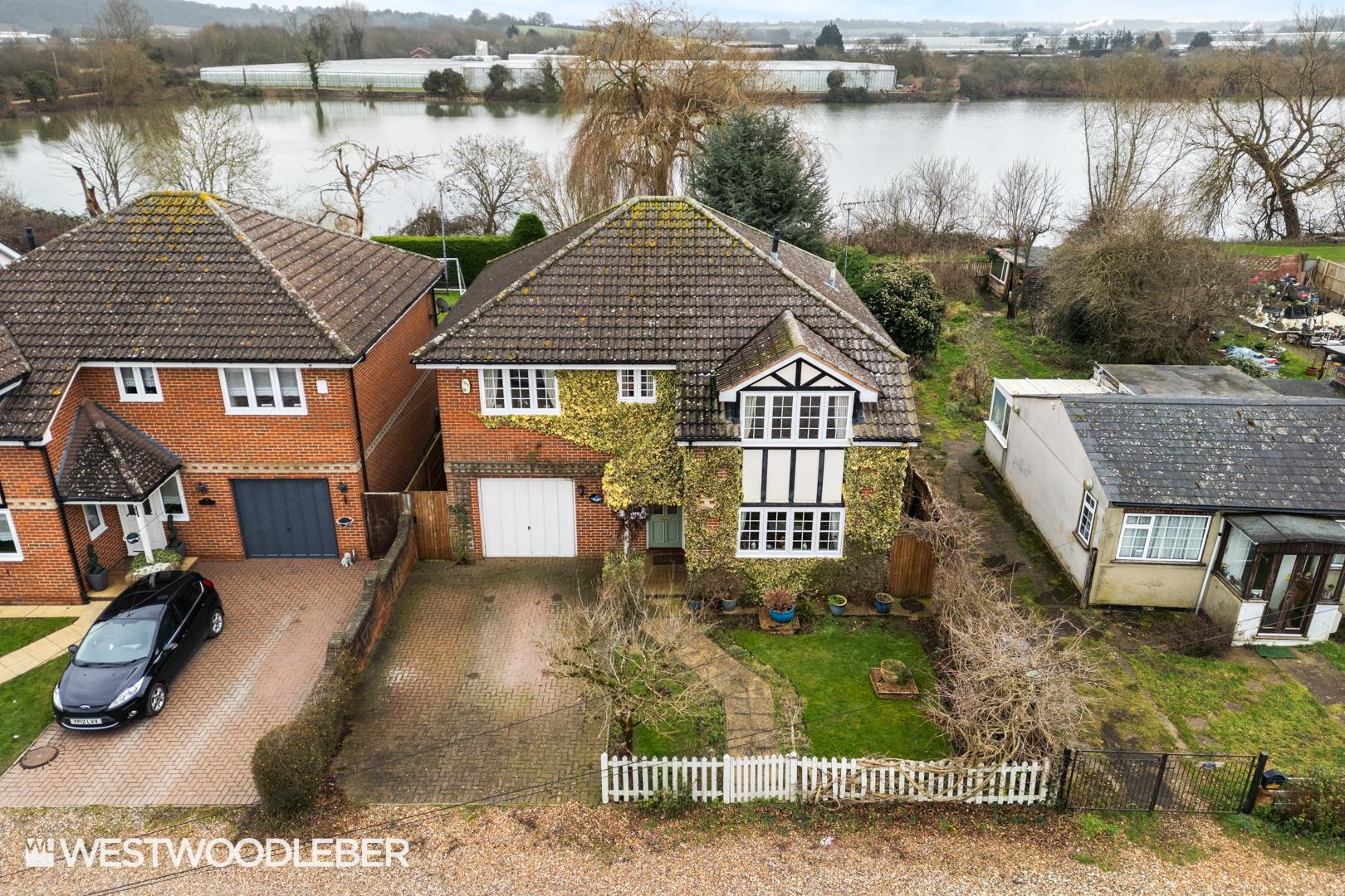 Eldon Road, Hoddesdon, EN11