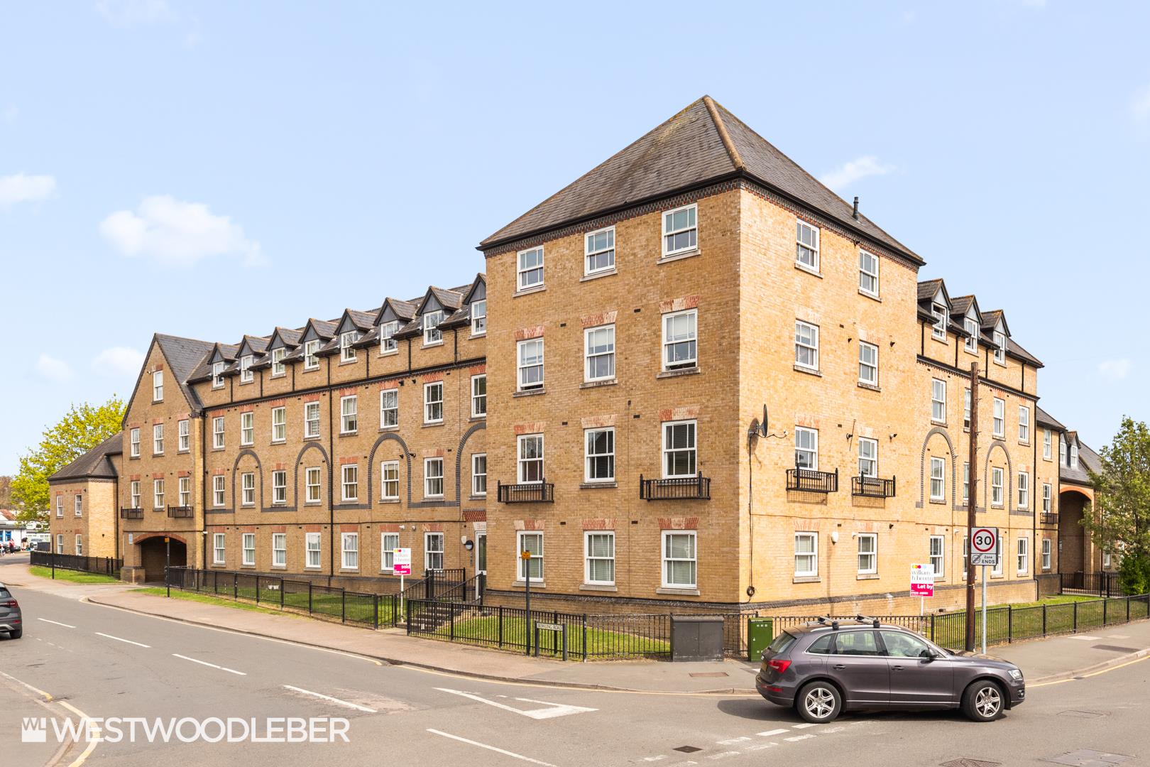 Bowsher Court, Ware, SG12