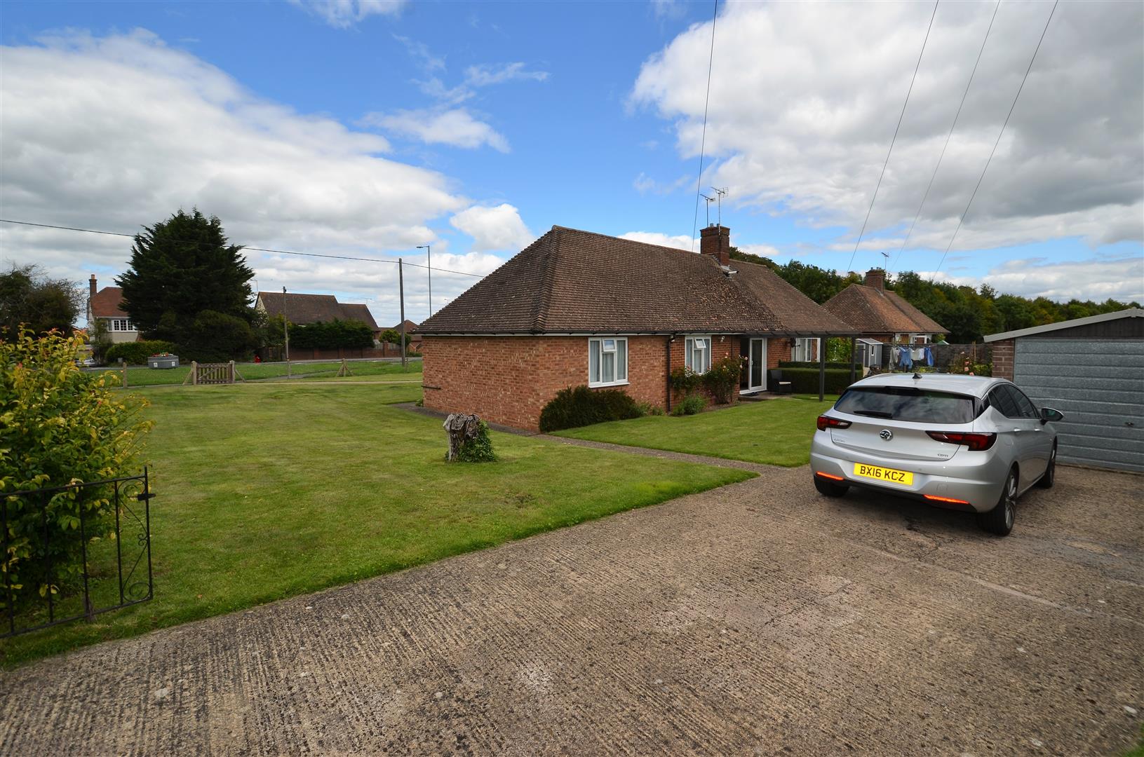 Woodholls Estate Agents in Aylesbury Vale