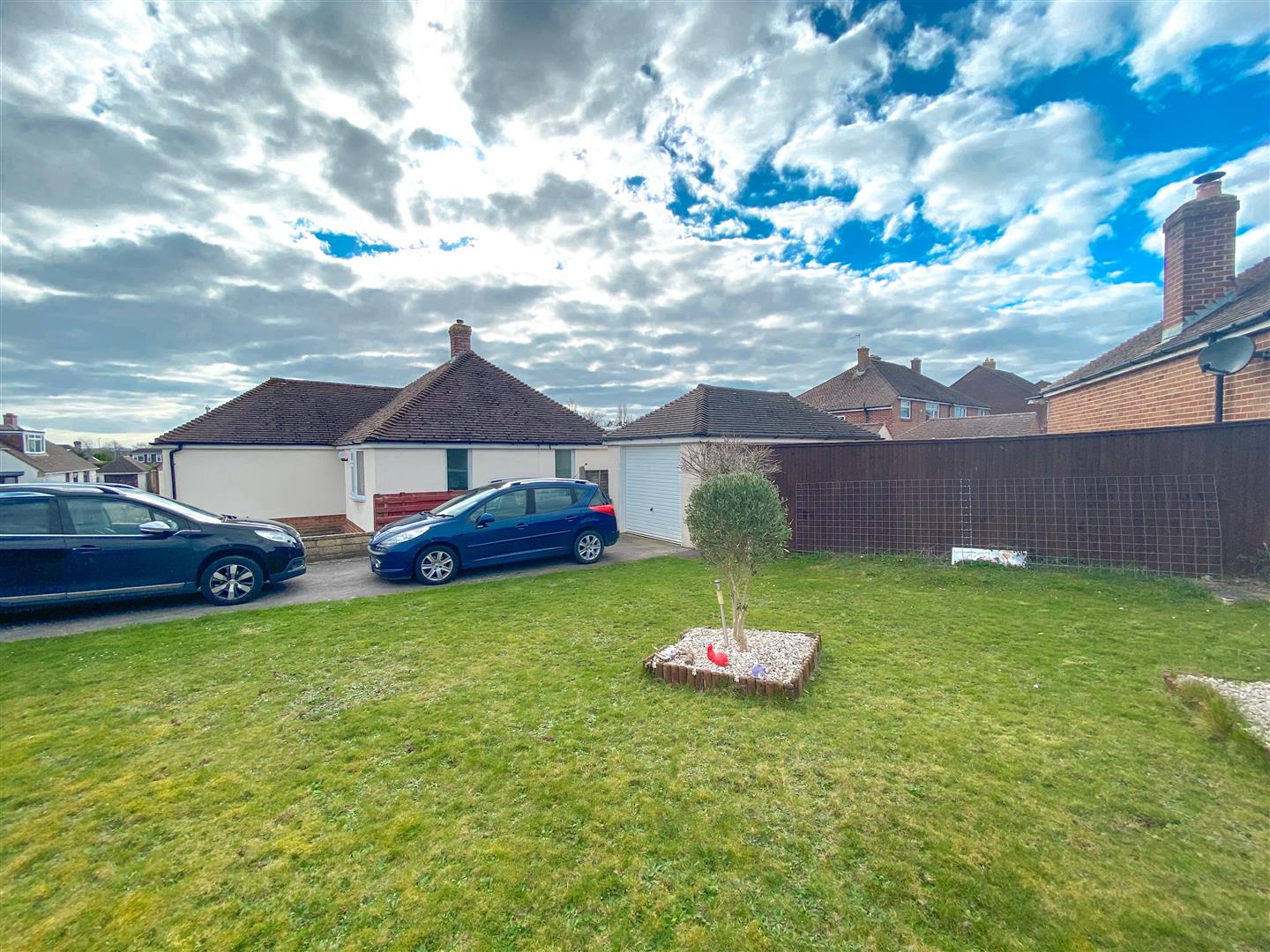 Property in The Thicket, Fareham, PO16