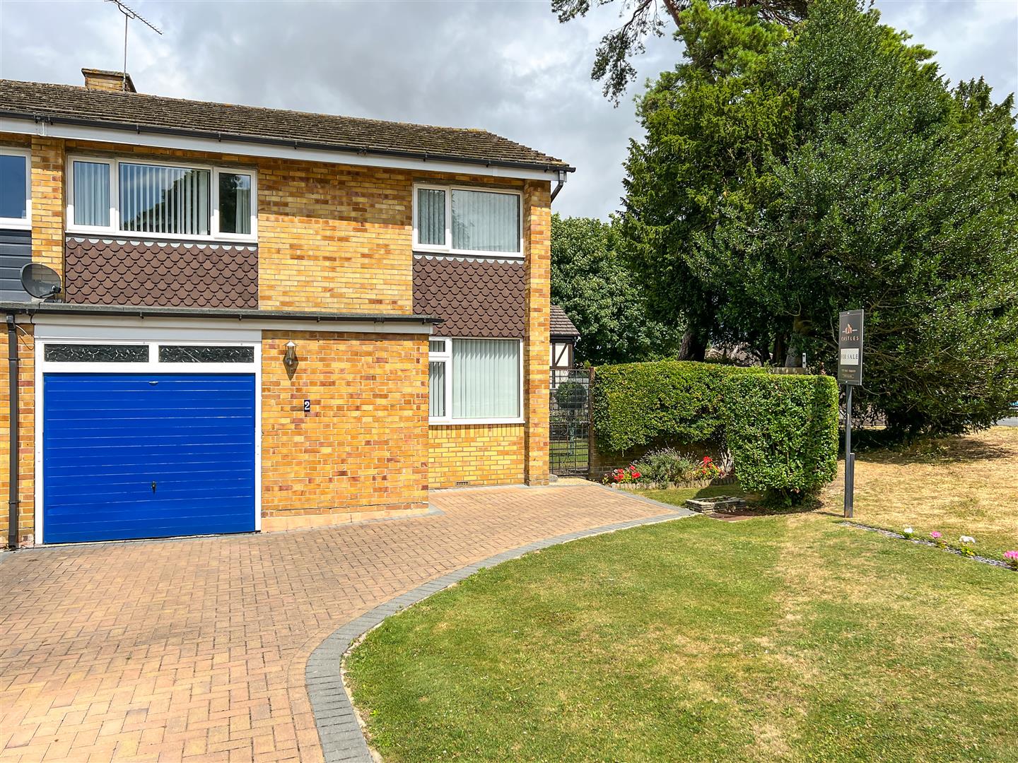Property in Oakhurst Gardens, Waterlooville, PO7